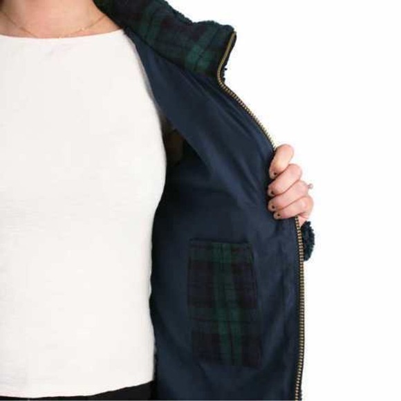 Pendleton Women's Full Zip Sherpa Jacket - Dark Blue - Medium - Picture 2 of 6